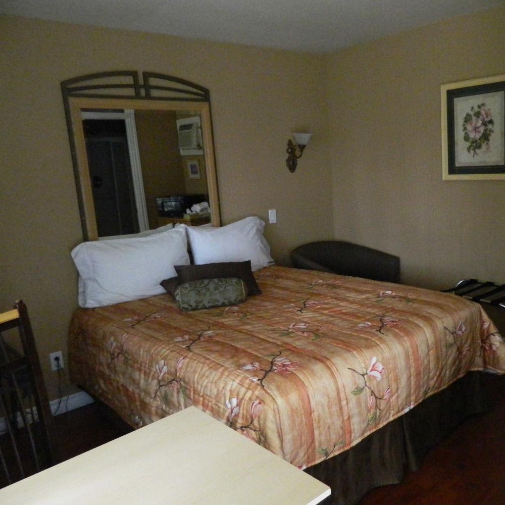 Motel Derfal Repentigny Εξωτερικό φωτογραφία
