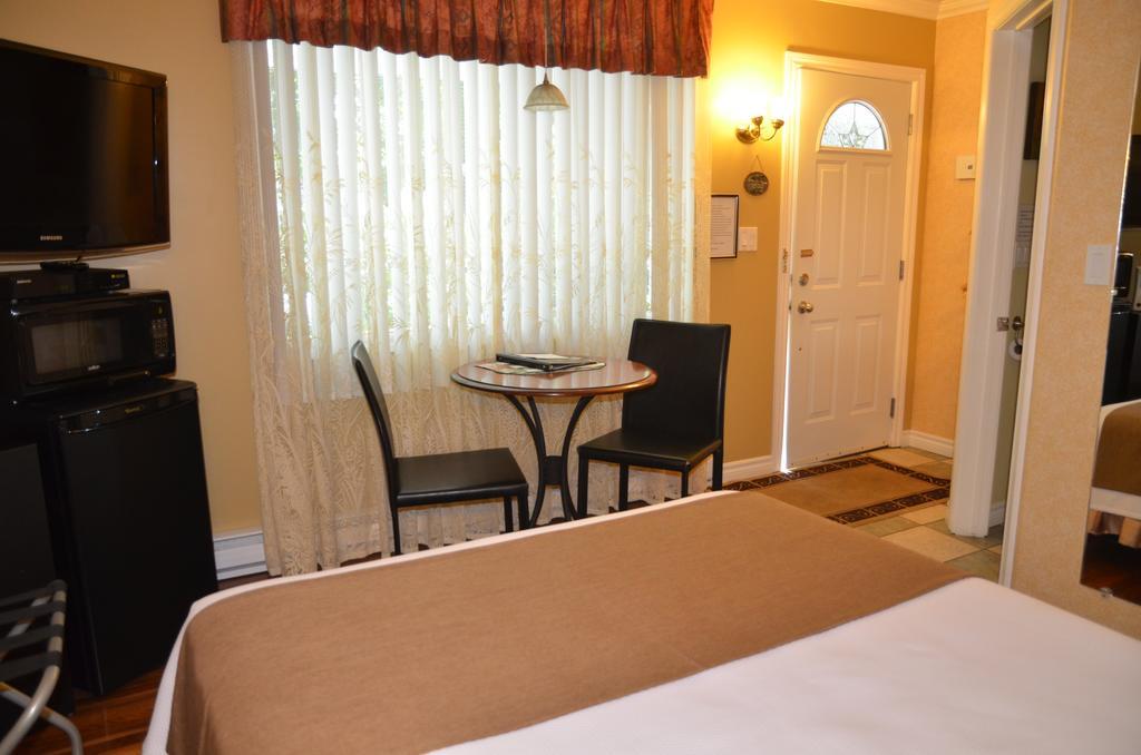 Motel Derfal Repentigny Εξωτερικό φωτογραφία