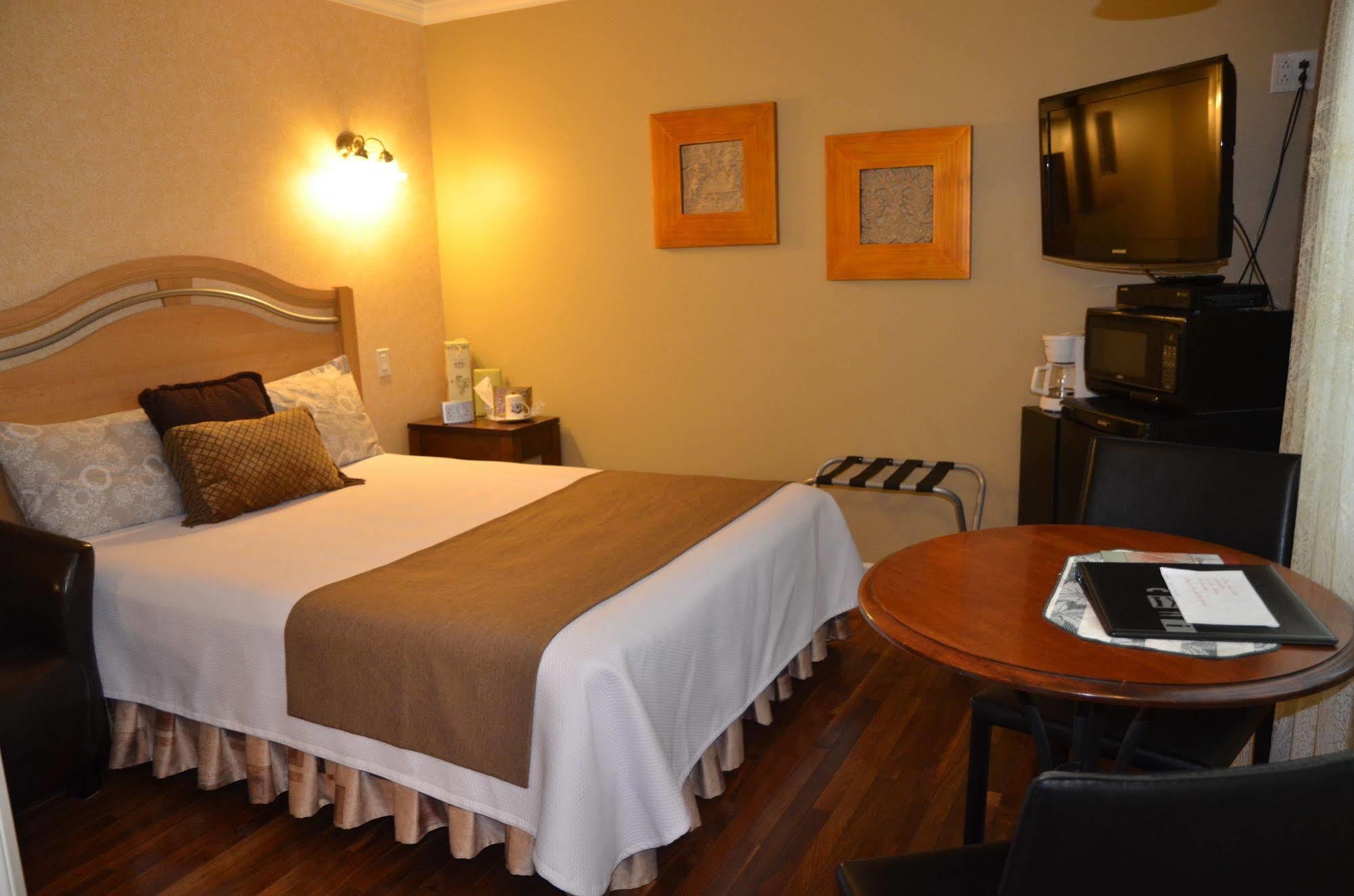 Motel Derfal Repentigny Εξωτερικό φωτογραφία